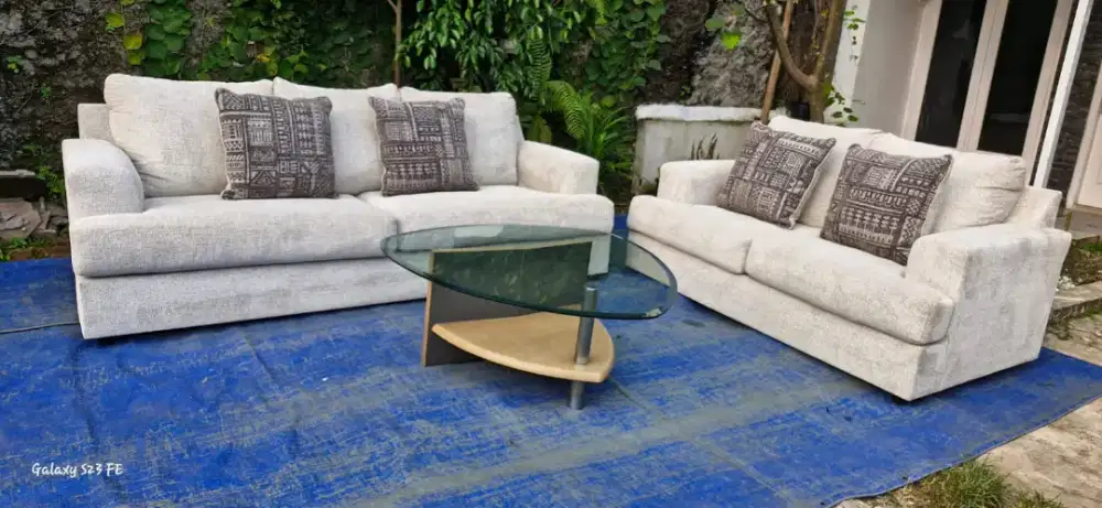Sofa Ashley Besar Set Meja Asli Istimewa