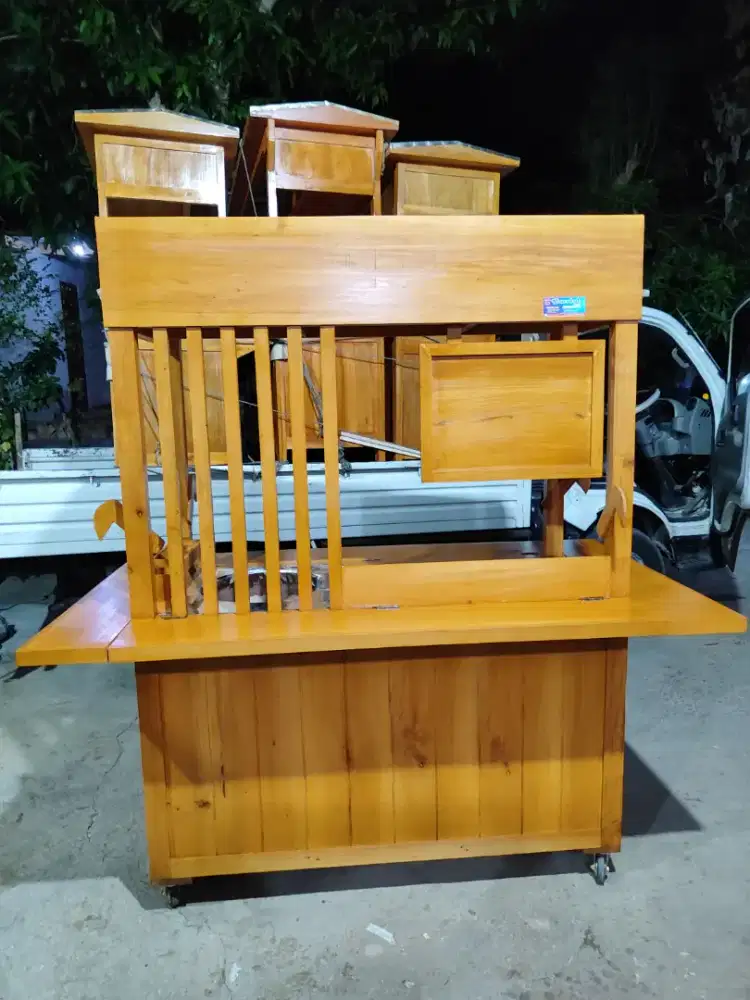 Gerobak Angkringan jg Melayani Pesanan Grobak Bakso Mie Bubur Sate dlL