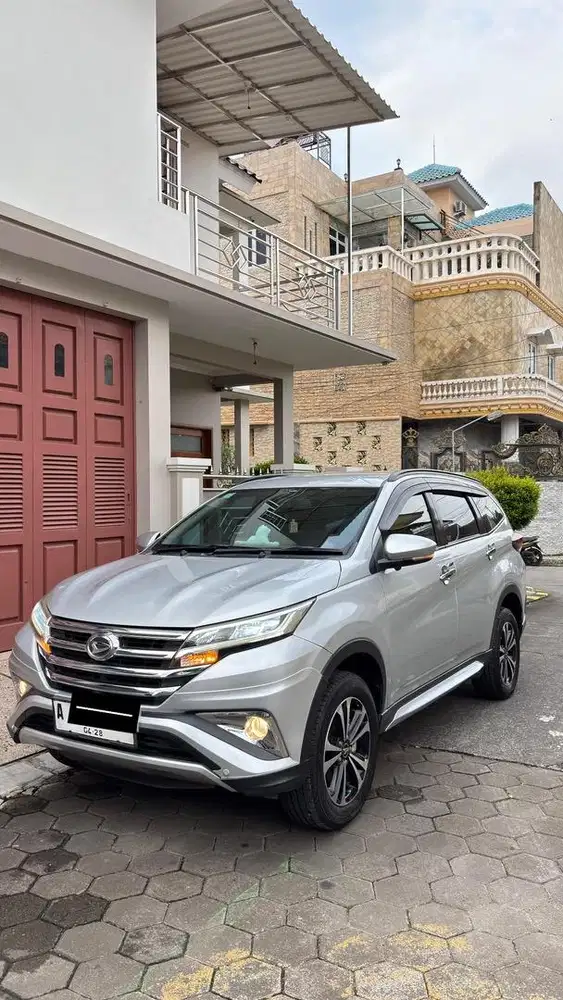 Daihatsu Terios R Deluxe M/T 2018