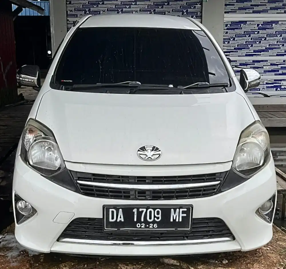 Dijual TOYOTA AGYA TRD 1.0 2015 MATIC