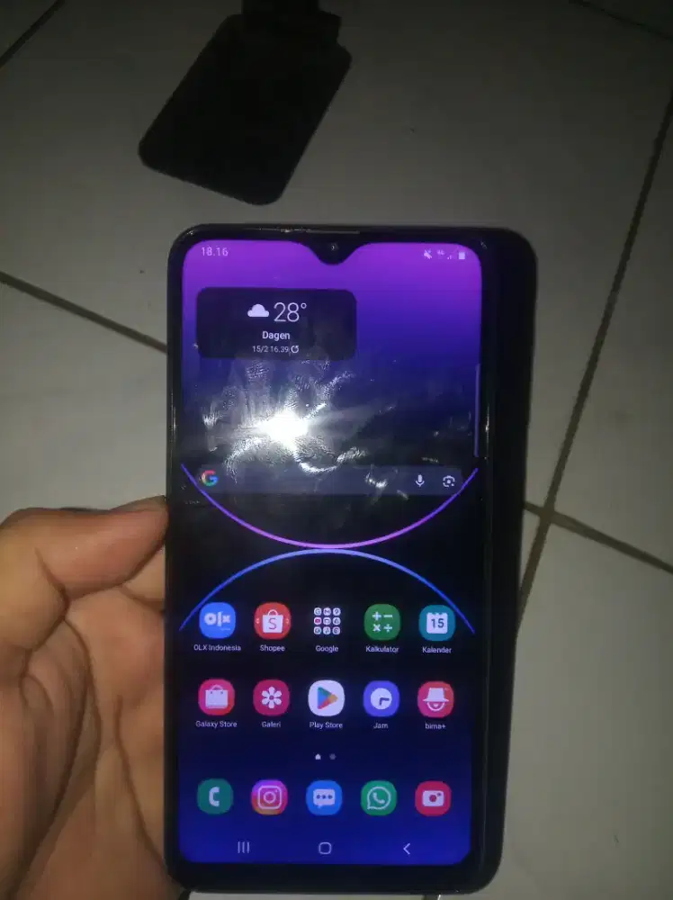 Samsung A10 2/32GB, Hitam