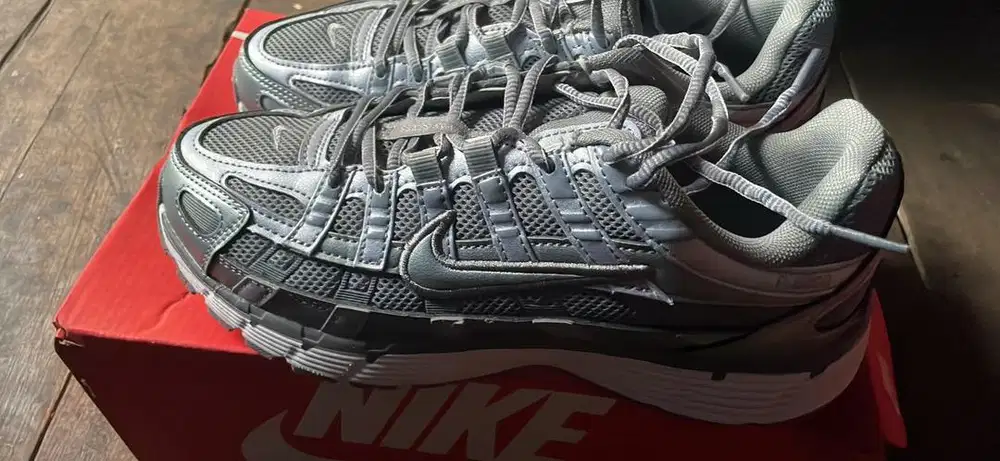 Sepatu Nike P 6000
