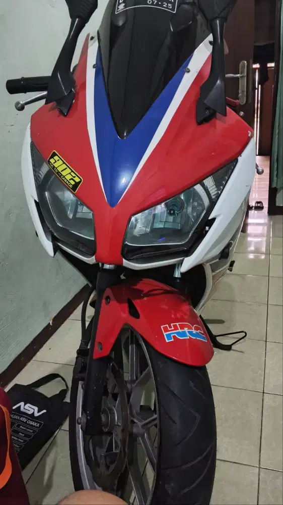 Honda cbr 2015 150 cc