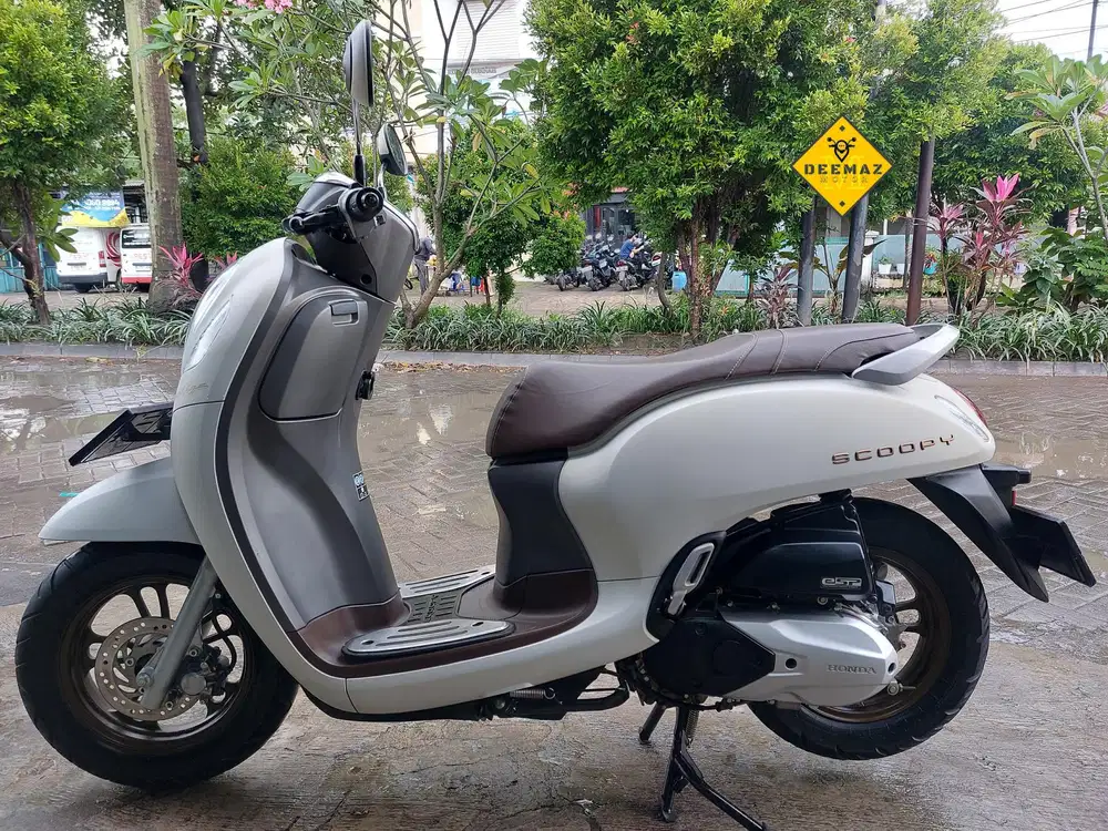 (DP 400 Rb)‼️ Honda Scoopy Prestige Keyless Putih 2024 Cash / Kredit