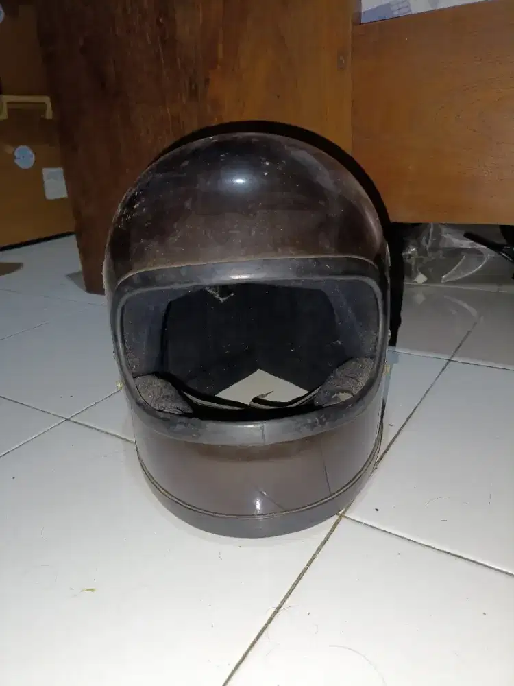 Helm Vintage Langka