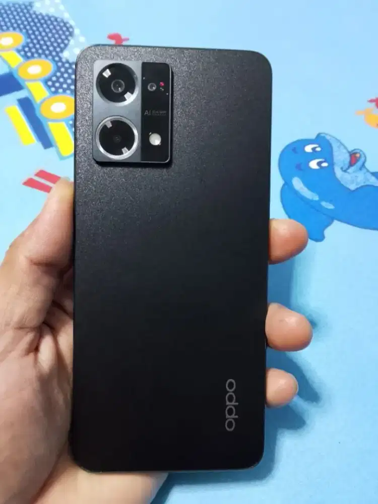 oppo reno8 4g  ram8/256