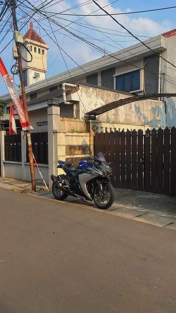 Yamaha R25 2016