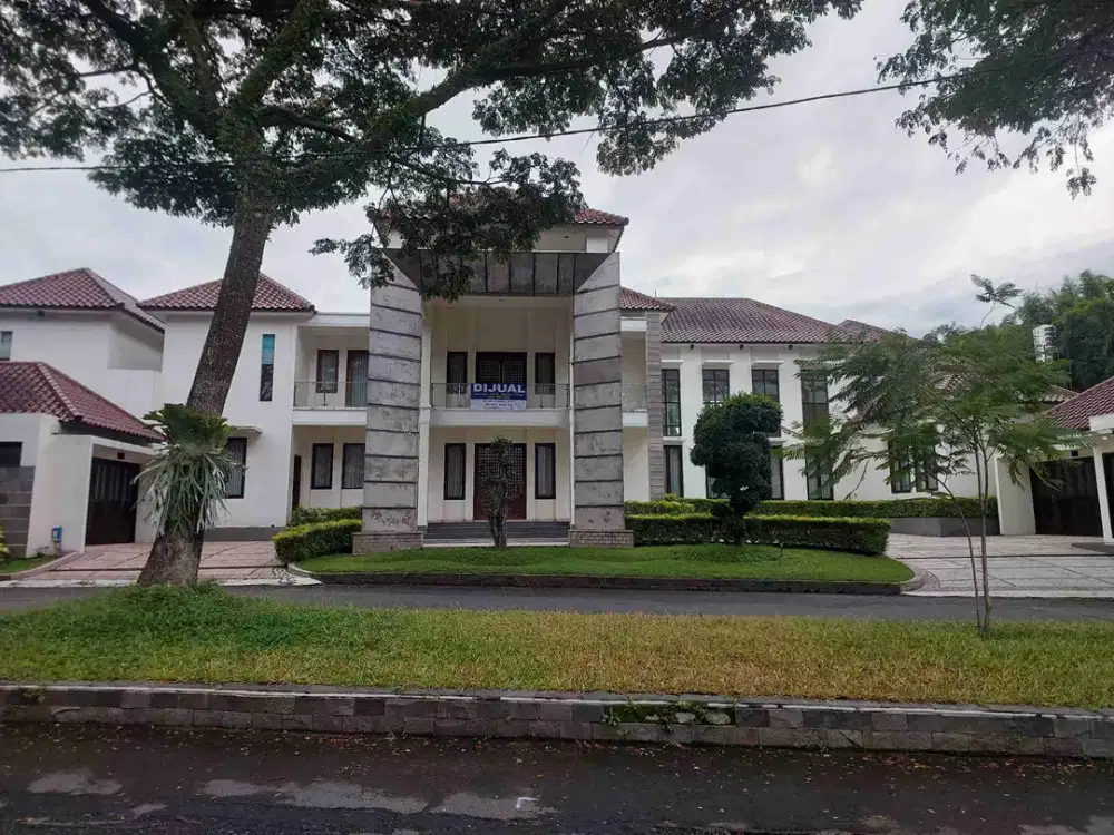 rumah mewah dijual ijen nirwana malang