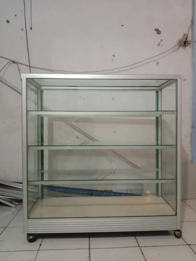 kaca etalase second