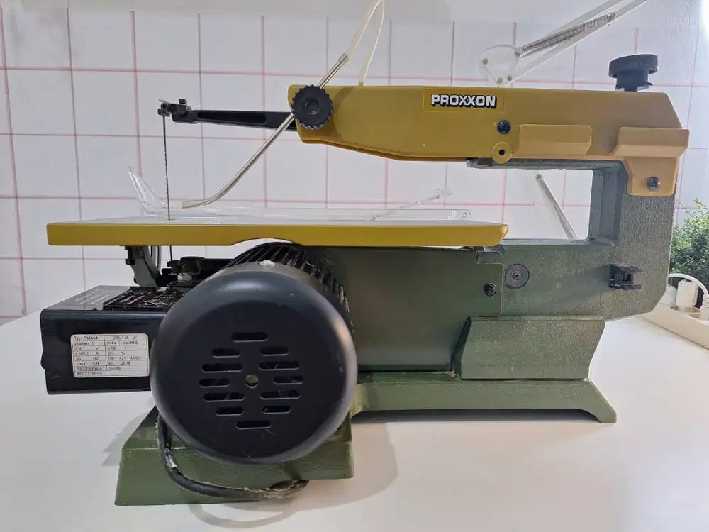 PROXXON MESIN GERGAJI LISTRIK SCROLL SAW DSH LU-6868 (DSH 28092)