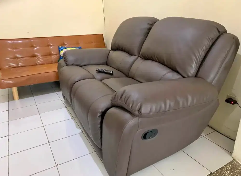 Sofa recliner 2 seat cheers. Second mulus