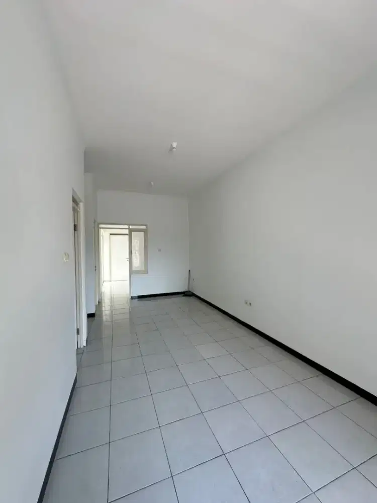 Dijual rumah taman kopo indah 3  bagus siap huni nego sampe deal