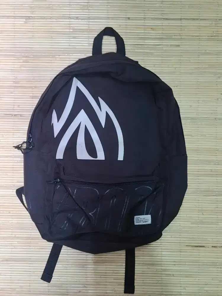 Tas Backpack Crooz Lokal