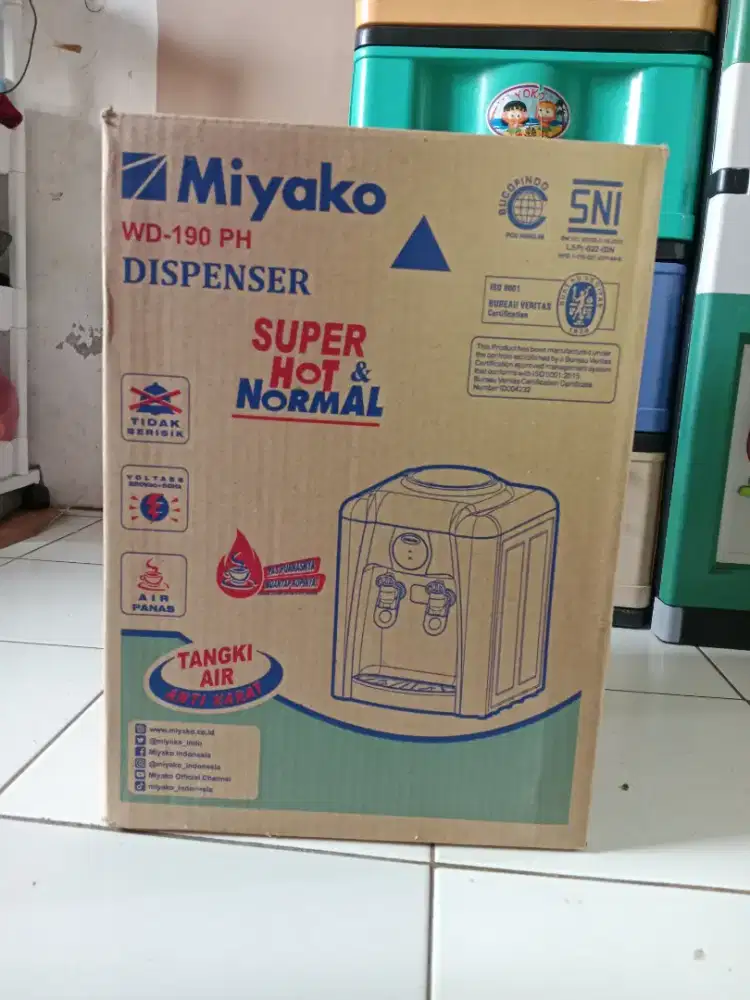 Dispenser pemanas air