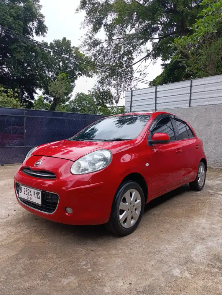 Nissan March XS AT 2011