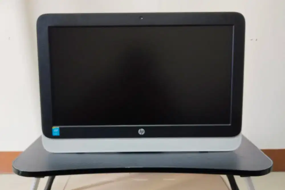 PC All in One HP 20-r123d, I3-4170T, Ram  4 GB DDR3.