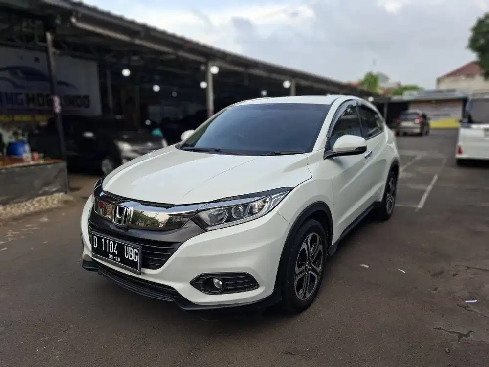 Honda HRV E Matic 2021 Dp 5 Juta