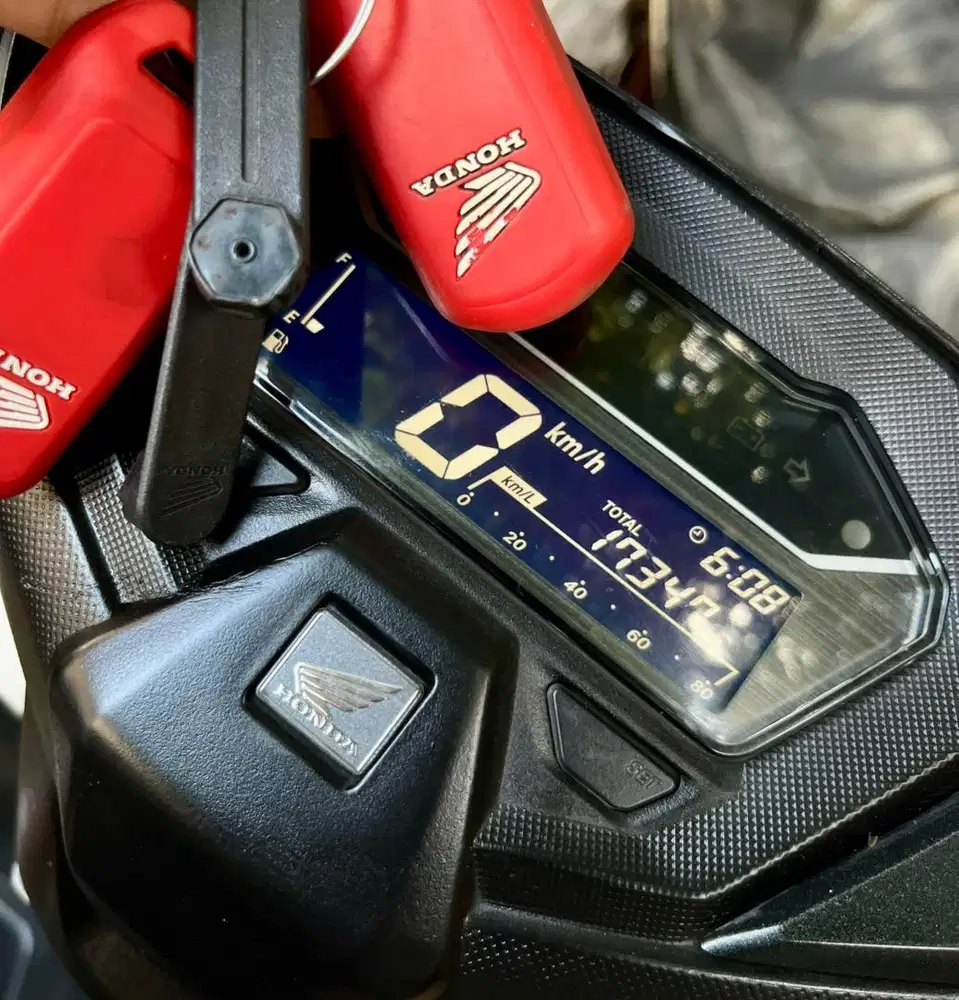 ForSale MULUSS Honda VARIO CBS 160Cc Th.2024 (Pajak OFF 01/2025)