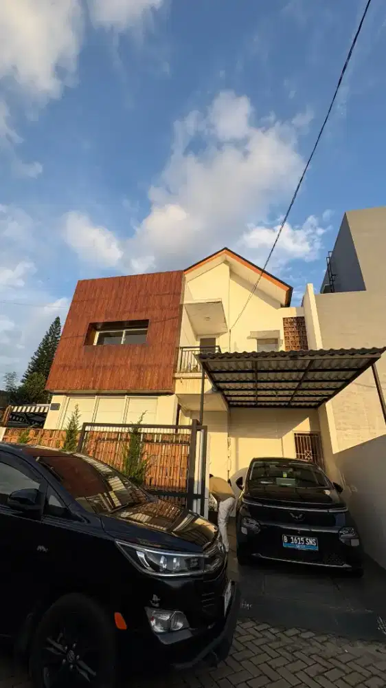 Vidora residence, minimalis. Cocok untuk keluarga kecil