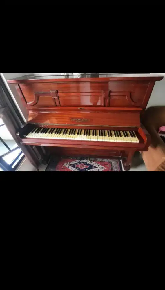 Barang antik Piano german 1830