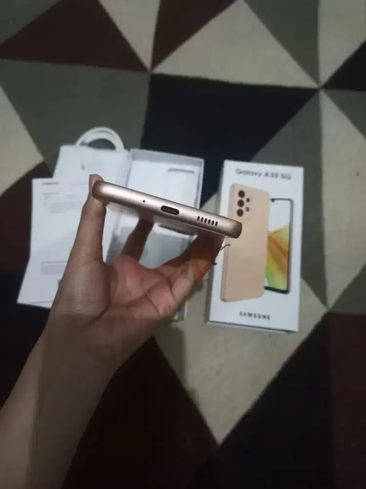 Dijual  hp A33 5G 8/256 fulset