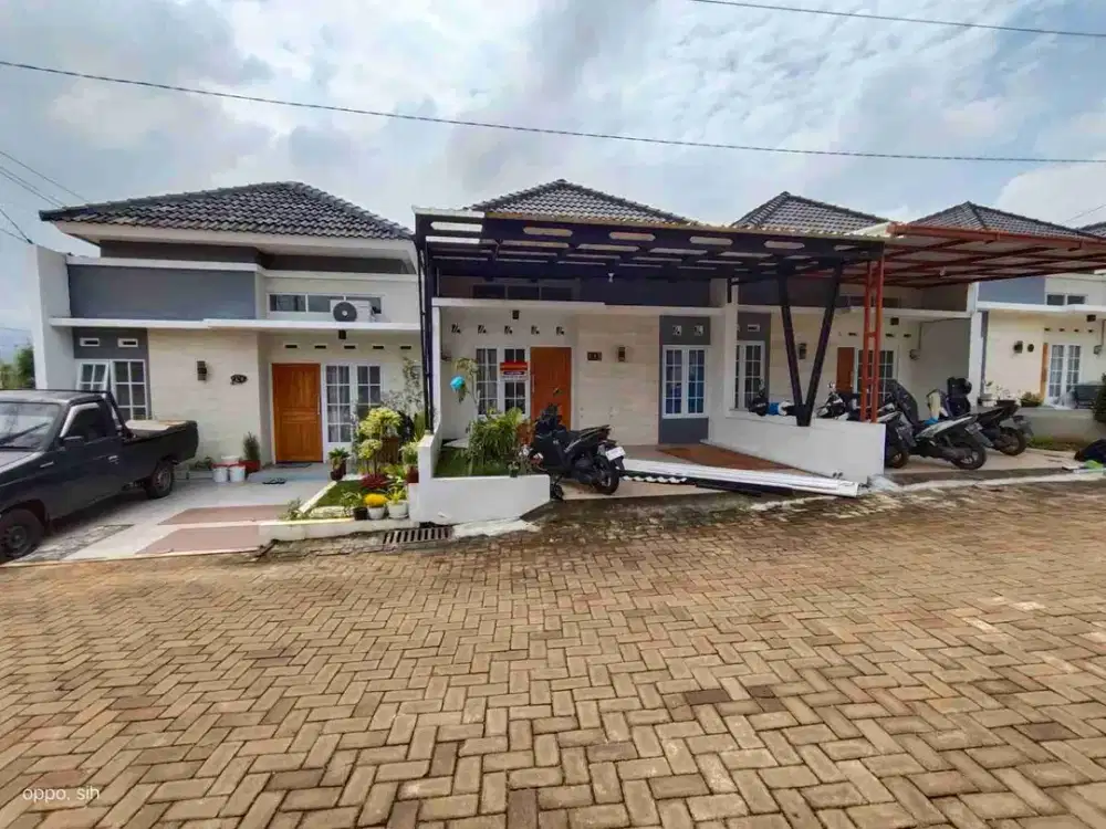 perumahan 2 menit ke gedung instansi BPK Keuangan Banyumanik