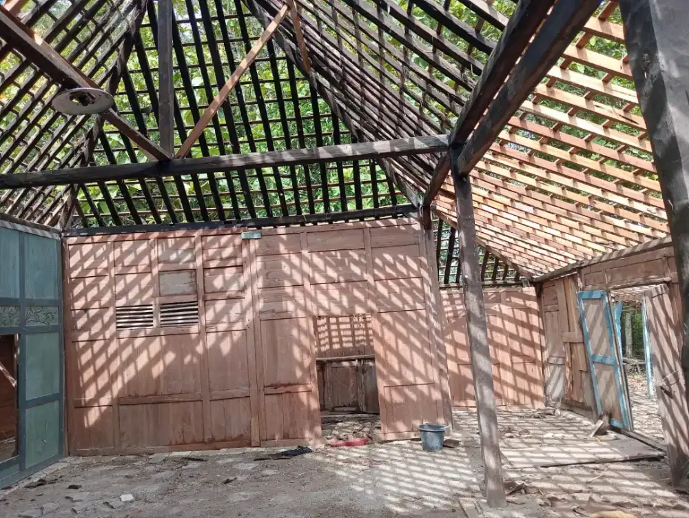 Limasan kayu jati kuno soko 16cm