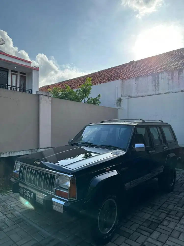 Jeep Cherokee 1996 Bensin