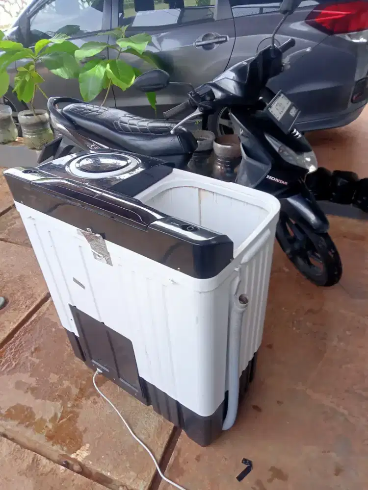 Servis kulkas mesin cuci pangilan