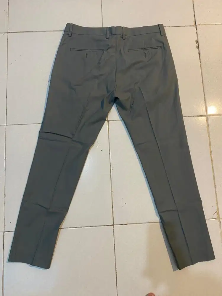 Giordano Stretchy Long Pants Size 32