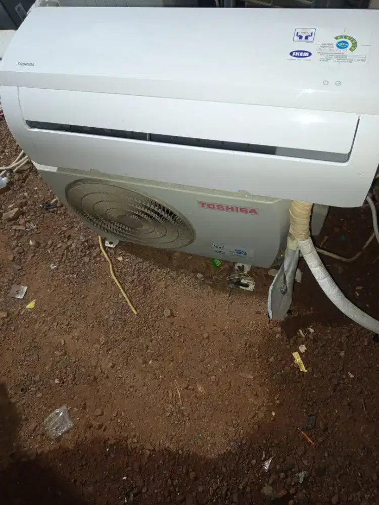 Toshiba 1/2pk low watt ( no minus)