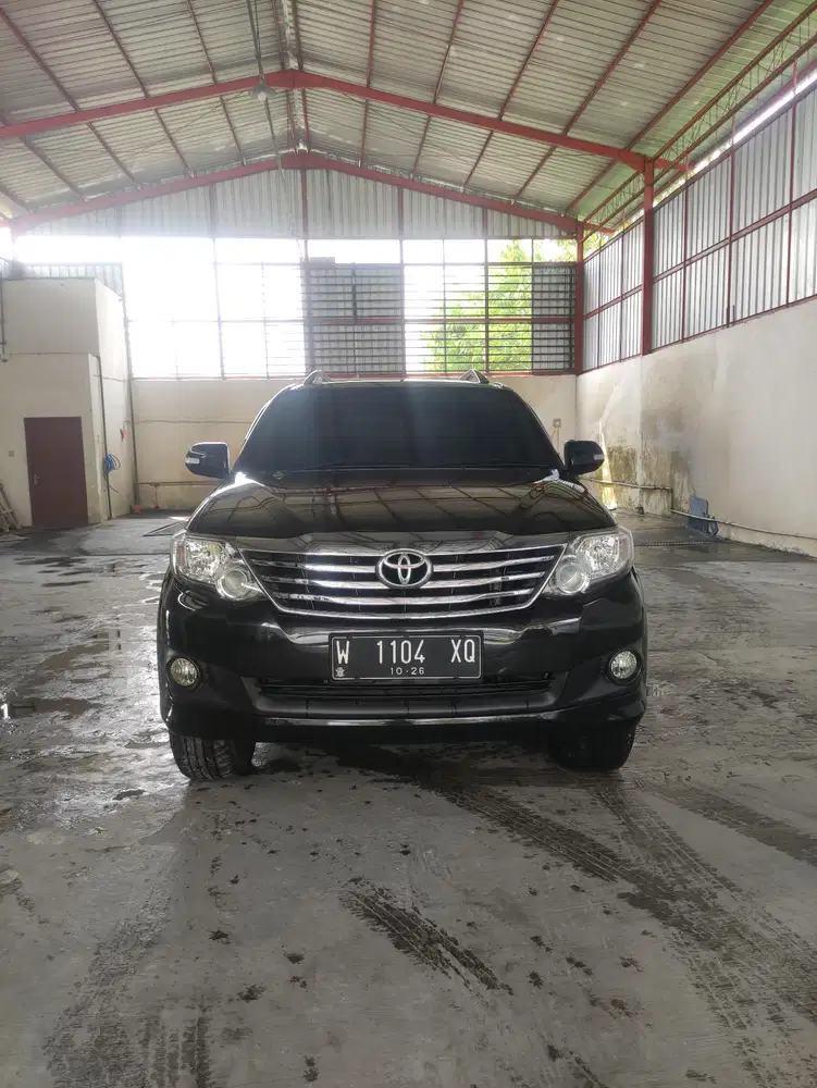 Toyota Fortuner 2011 Bensin