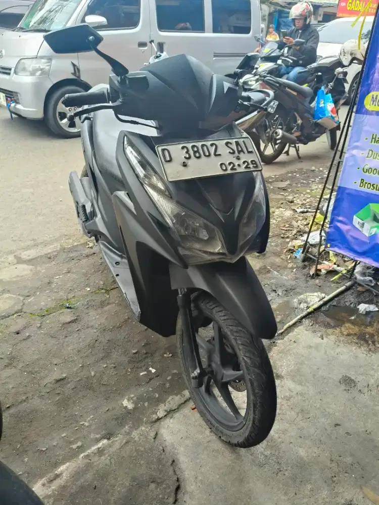 Jl. Vario 125 th. 2014