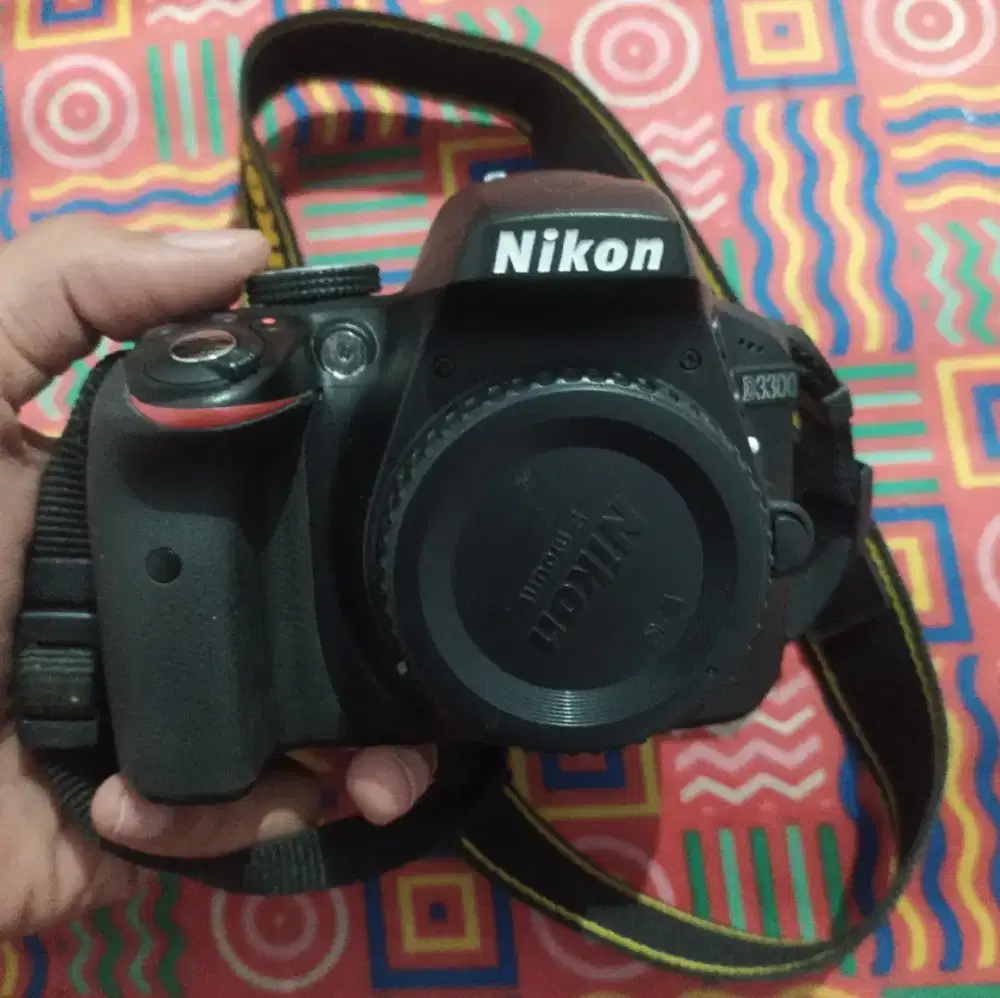 Jual cepat Dslr Nikon d3300 fullset box jarang pakai