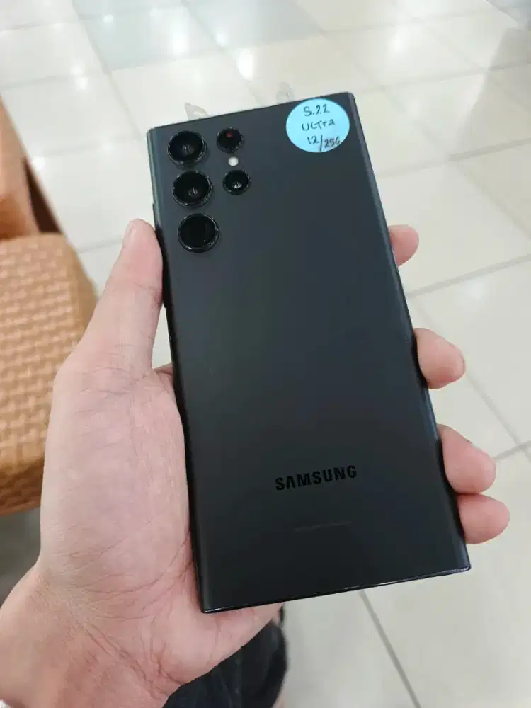 Samsung S22 Ultra 12/256 GB