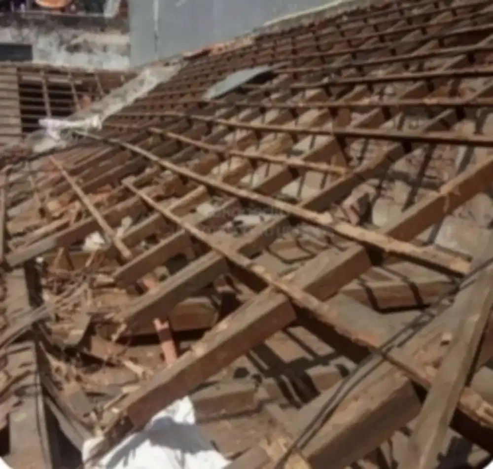 Ahli bongkar pasang atap lama pasang baja ringan