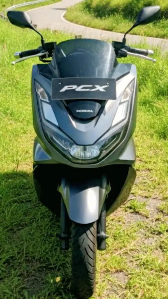 Honda pcx 2022 dark grey