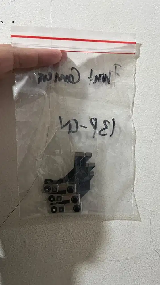 Kamera Depan iPhone 13 pro