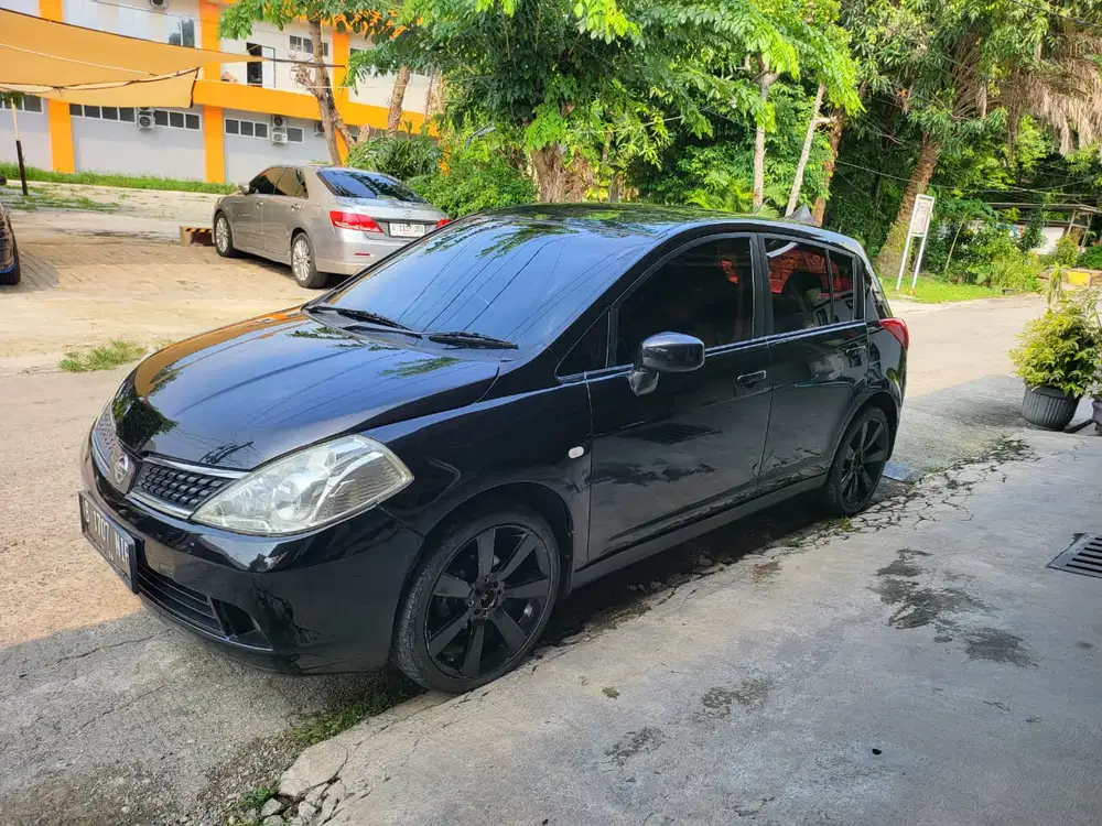 Dp 5jt angs 2.118 Nissan Latio hb hatchback 2008 matic at