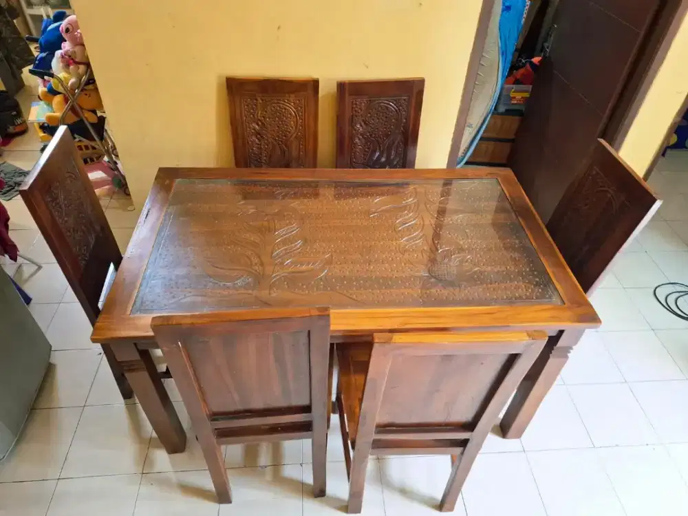 Set Meja makan kayu jati jepara