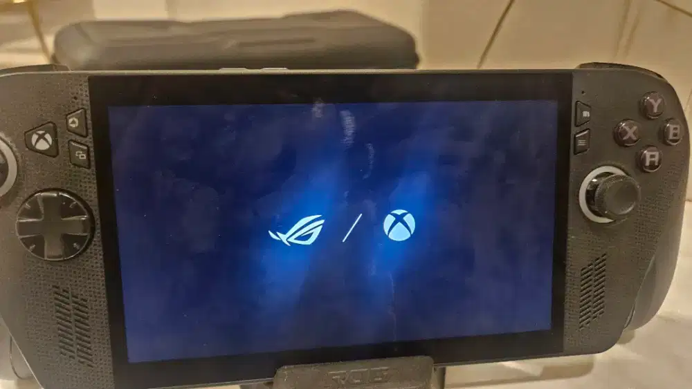 Xbox Ally X Pemakaian Kurang Dari 1 Bulan