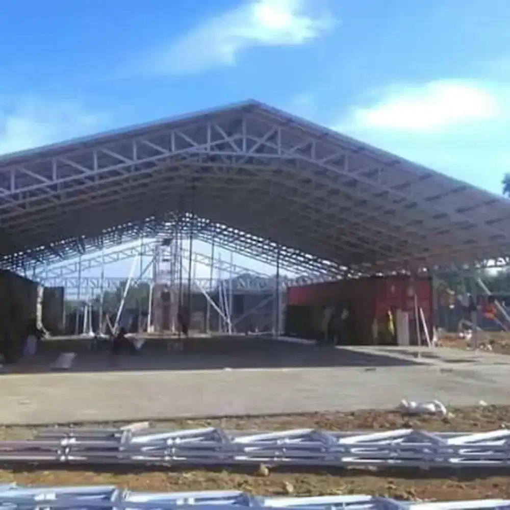 Kontruksi gudang pakai bahan baja ringan atap spandek