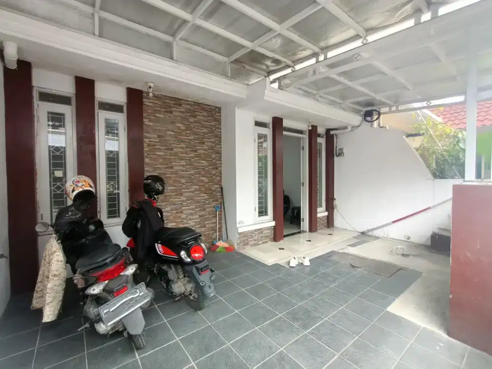 JARANG ADA! RUMAH BAGUS ANTAPANI 2 LANTAI 900 JT AN BU