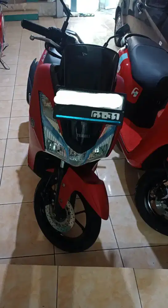 Dijual Yamaha Lexi 2019 (merah)