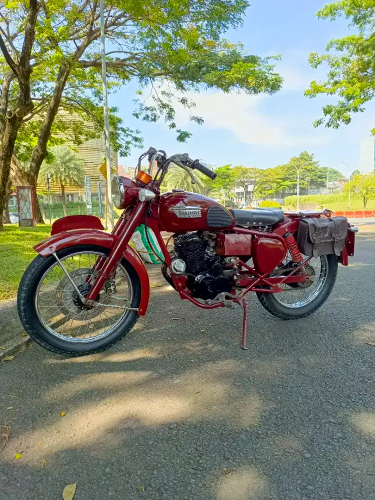 Honda Megapro Custom British Royal Endfield Classic