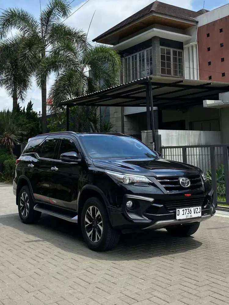 FORTUNER VRZ TRD KM 18RB