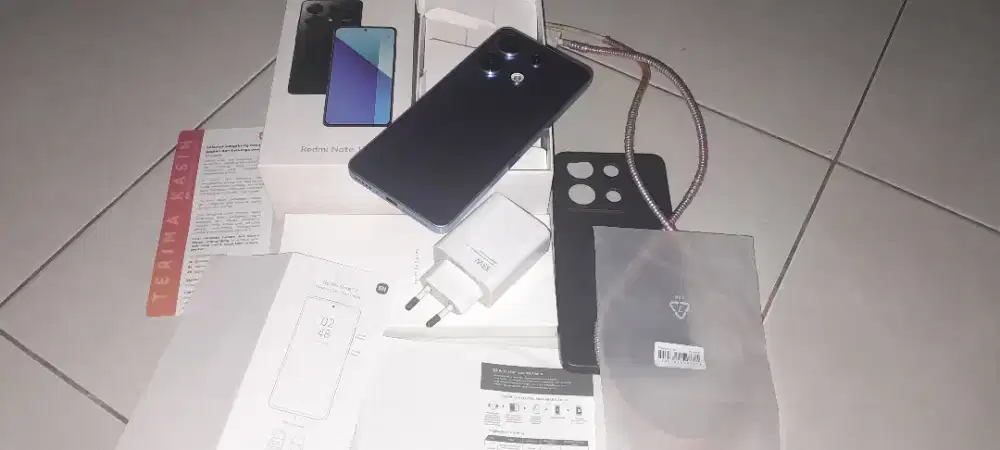 Di jual redmi note 13 8/256