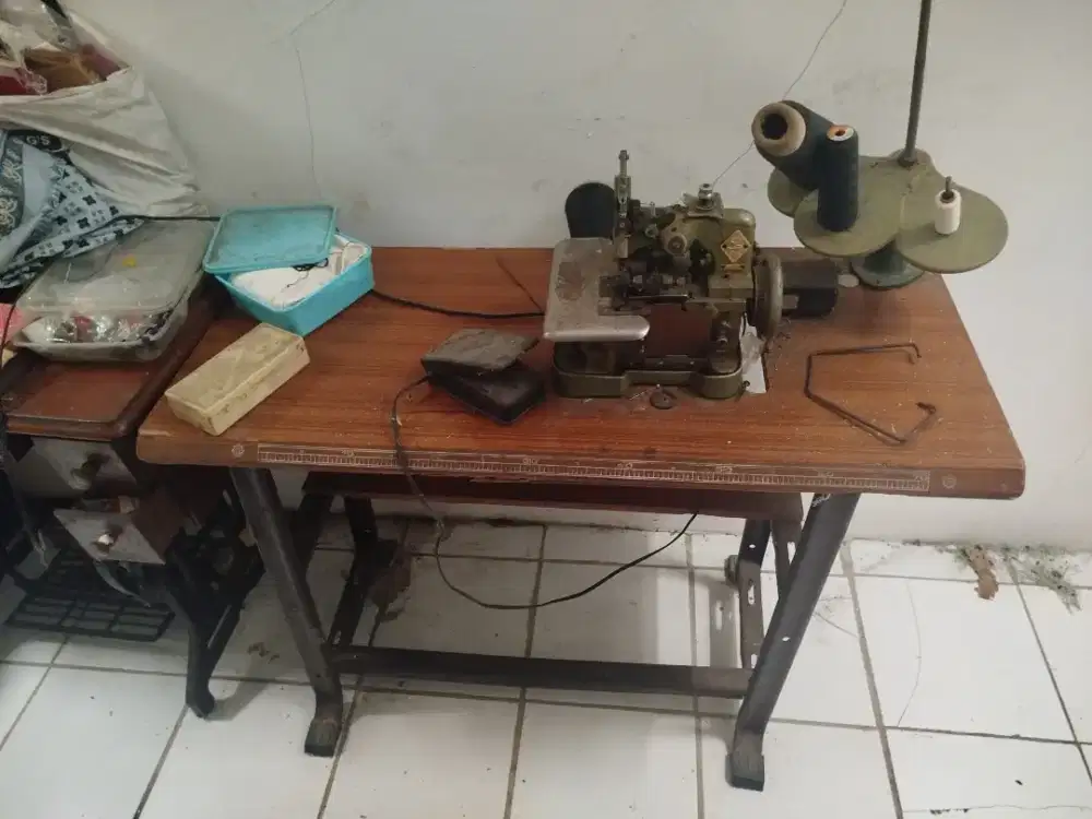 Mesin jahit2 & mesin obras