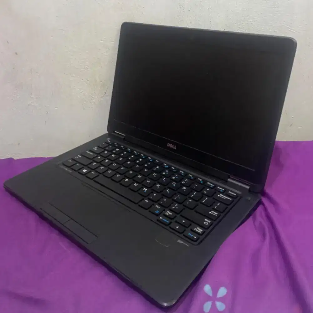 Laptop i5 Dell Latitude E7250 Ram 8gb SSD 256gb murah