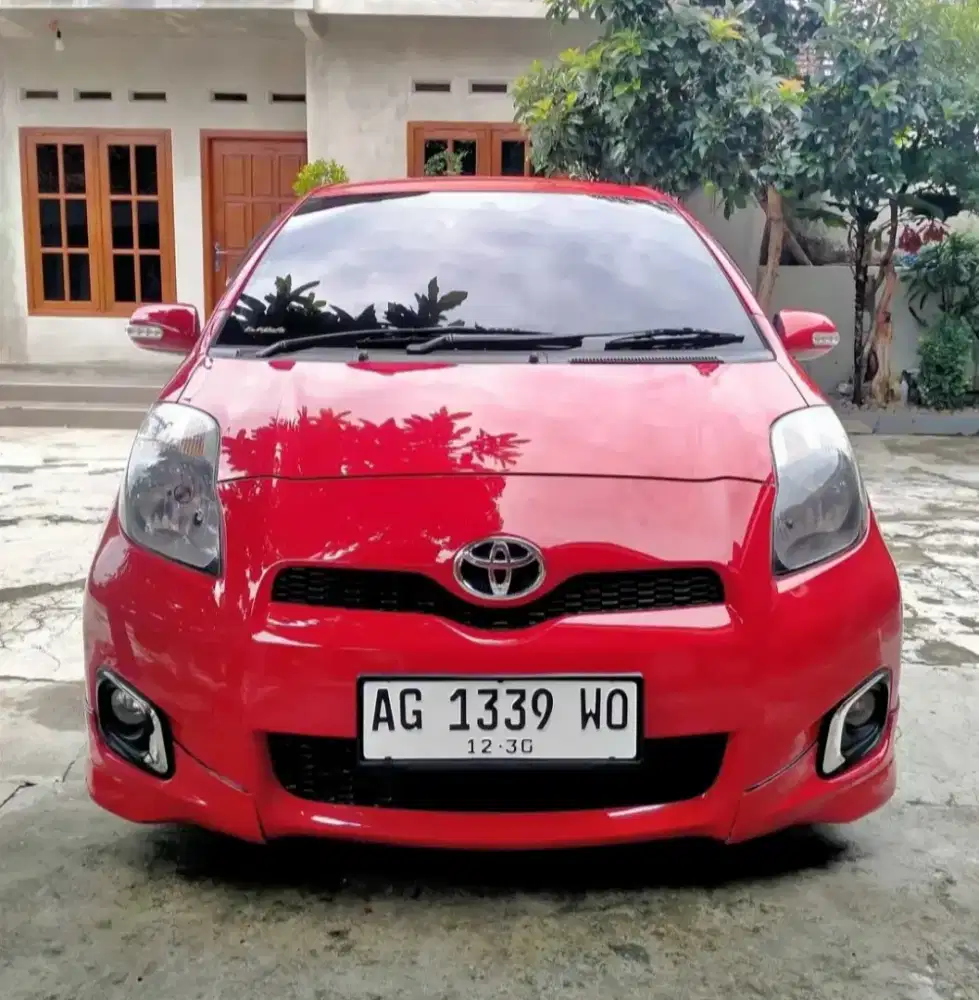 Yaris E Manual 2012
